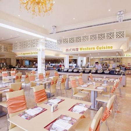 Plaza International Hotel Taichung Exterior photo
