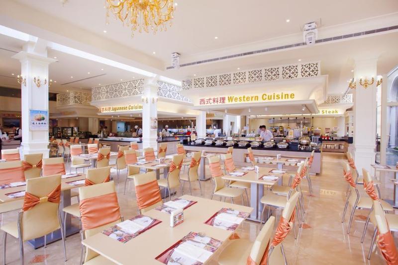 Plaza International Hotel Taichung Exterior photo