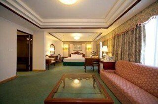 Plaza International Hotel Taichung Exterior photo
